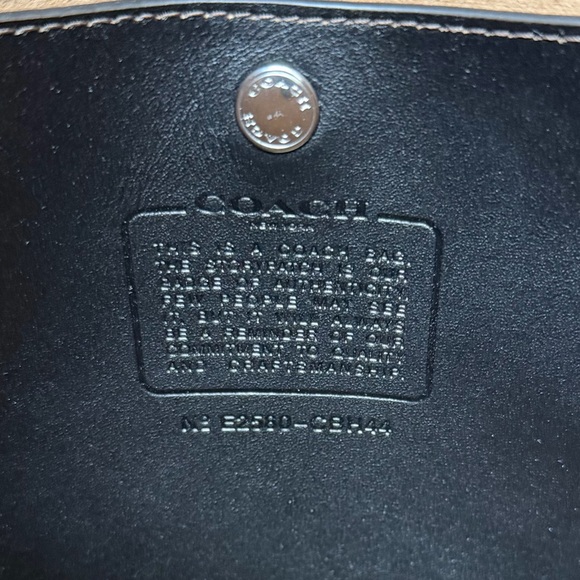 Coach Brooklyn Shoulder Bag 28 In Loved Leather Silver Black Brown CBH44 Ergo - Picture 15 of 16